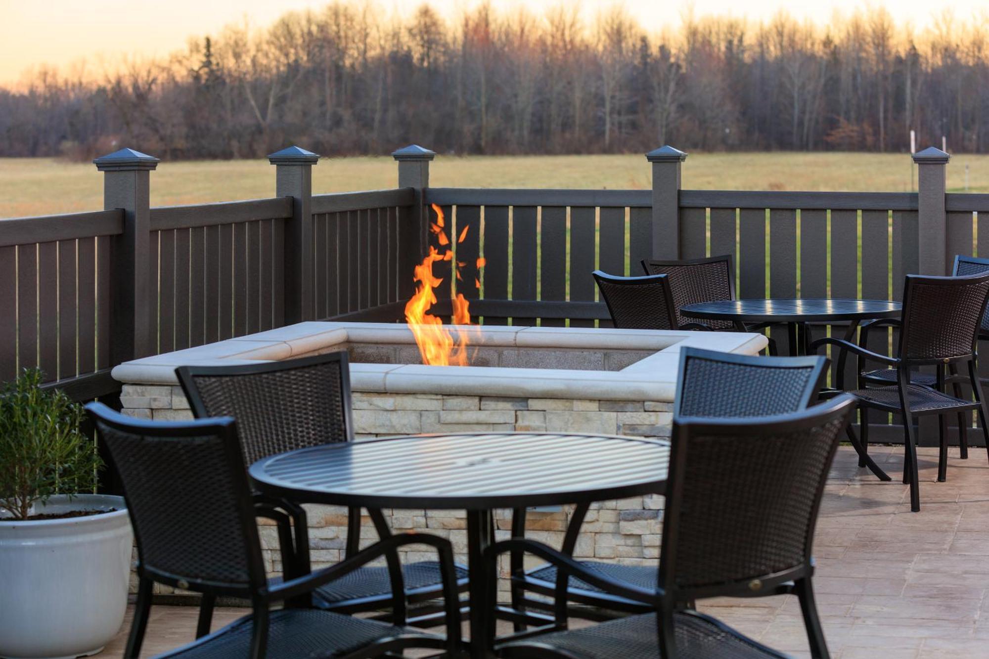 Holiday Inn Express & Suites Murfreesboro West By Ihg Eksteriør bilde